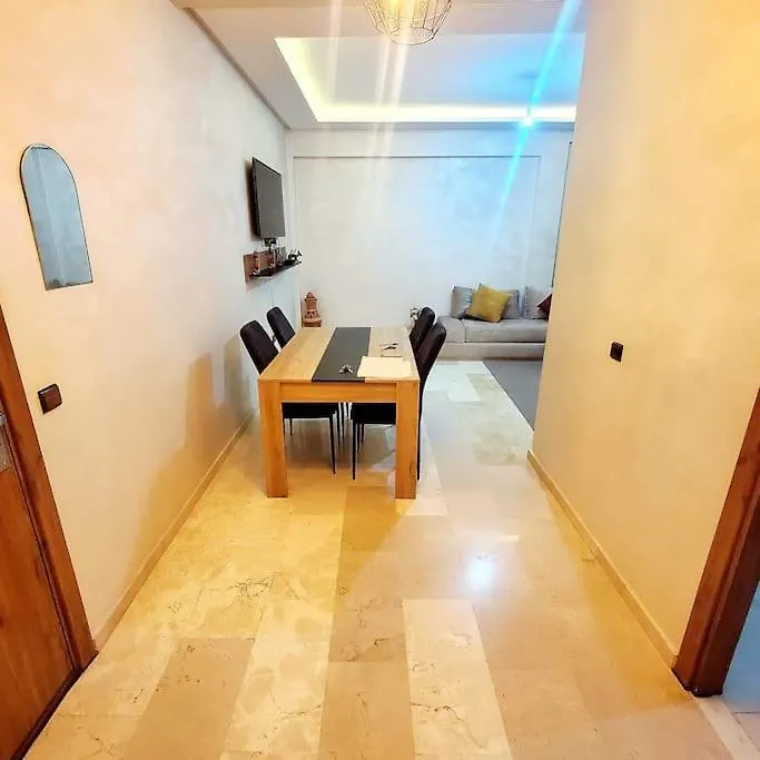 Appartement Haut Standing Plein Centre Gare Marrakesh 0*,
